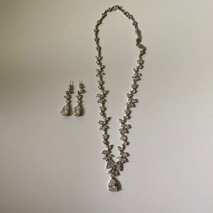 Bridal jewelry set